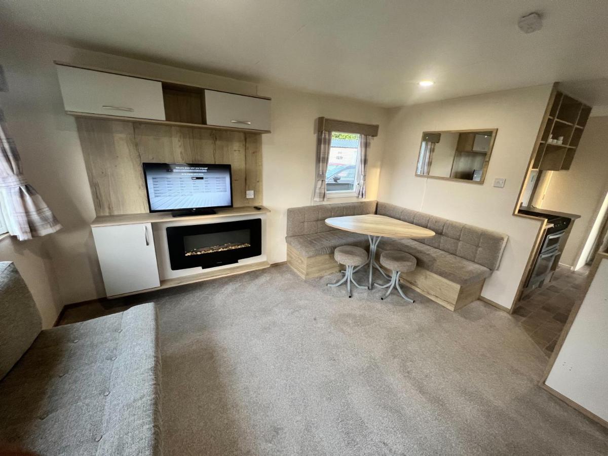 Haven Marton Mere Holiday Park Caravan In Blackpool Exterior foto