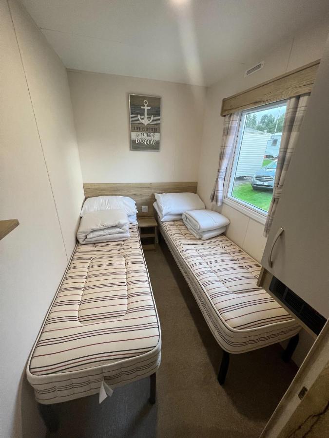 Haven Marton Mere Holiday Park Caravan In Blackpool Exterior foto